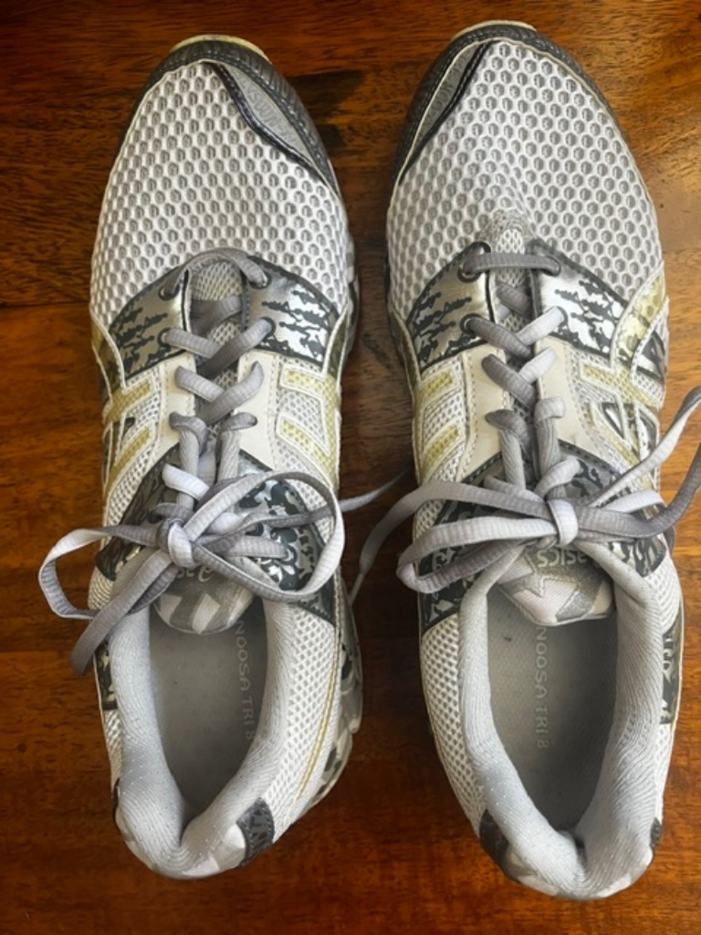 Women's Asics Gel Noosa Tri8 Storm/Lightening/Grey- Rare Retro Running Shoes-10